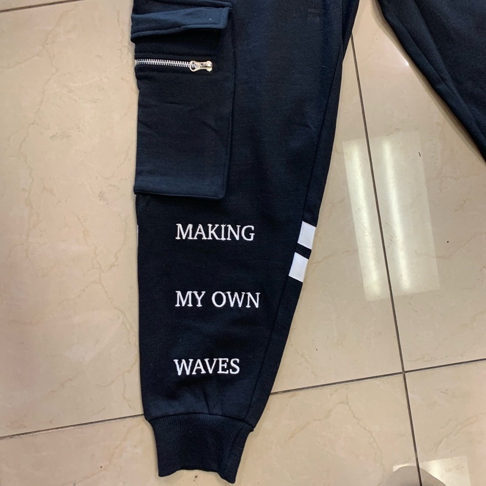 Blessed jogger zipper sweatpants Sz medium - Picture 3 of 9